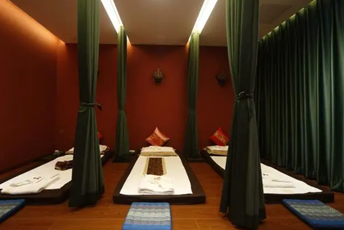 北京大兴泰式按摩的被动瑜伽：当身体被折叠成诗